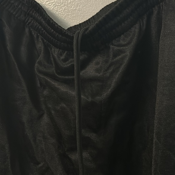 Adidas Trackpants - Picture 3 of 6